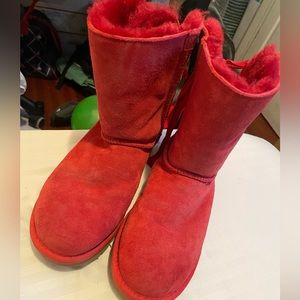 Uggs size 7 for women